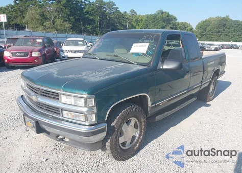 1997 Chevrolet K1500 Fleetside z USA, uszkodzony, nr VIN 2GCEK19R7V1117206